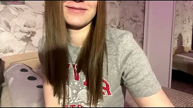 SoSweetGirl online show from April 2, 9:21 pm