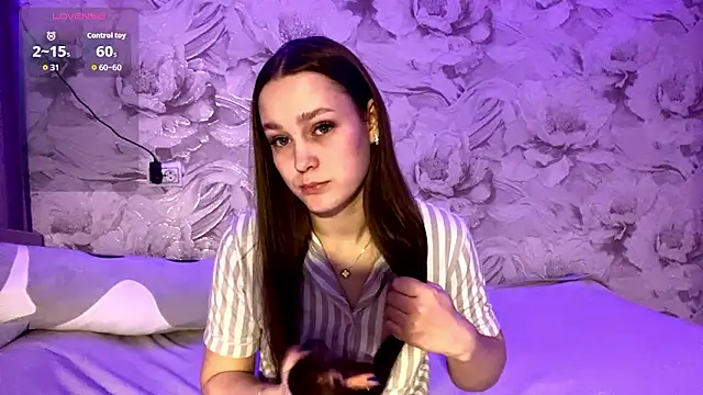 SoSweetGirl online show from March 5, 8:38 pm