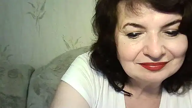 Snapshot of LedyNika chatting on June 8, 6:52 pm LedyNika online show from June 8, 6:52 pm