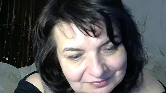 Snapshot of LedyNika chatting on March 16, 8:22 pm LedyNika online show from March 16, 8:22 pm