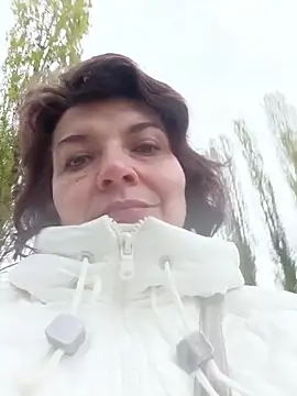 Snapshot of LedyNika chatting on April 20, 3:02 pm LedyNika online show from April 20, 3:02 pm