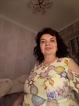 Snapshot of LedyNika chatting on July 15, 8:05 pm LedyNika online show from July 15, 8:05 pm