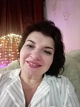 Snapshot of LedyNika chatting on December 4, 9:14 pm LedyNika online show from December 4, 9:14 pm