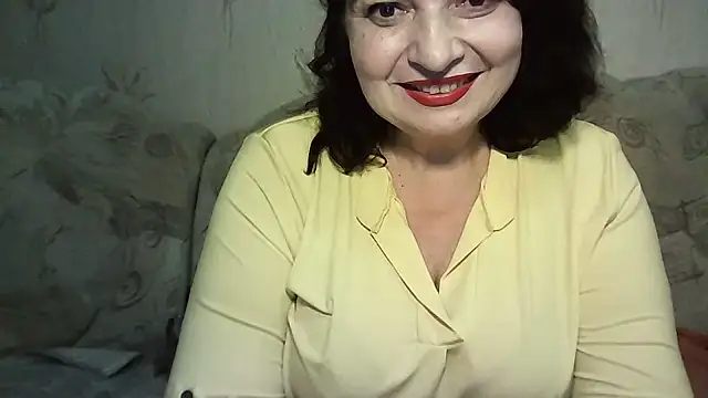 Snapshot of LedyNika chatting on May 25, 6:28 pm LedyNika online show from May 25, 6:28 pm