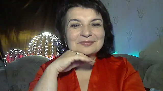 Snapshot of LedyNika chatting on November 3, 6:55 pm LedyNika online show from November 3, 6:55 pm