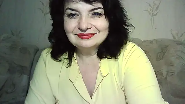 Snapshot of LedyNika chatting on June 18, 7:41 pm LedyNika online show from June 18, 7:41 pm