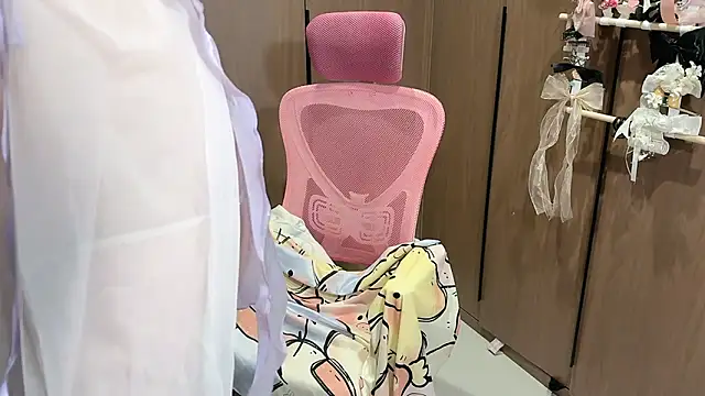 Lilium-520 online show from December 22, 12:16 pm