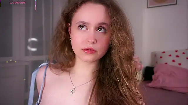 SusannaScholler online show from May 28, 10:59 pm