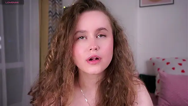 SusannaScholler online show from April 28, 10:14 pm