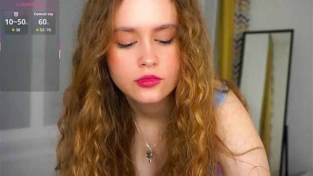 SusannaScholler online show from October 28, 7:13 pm