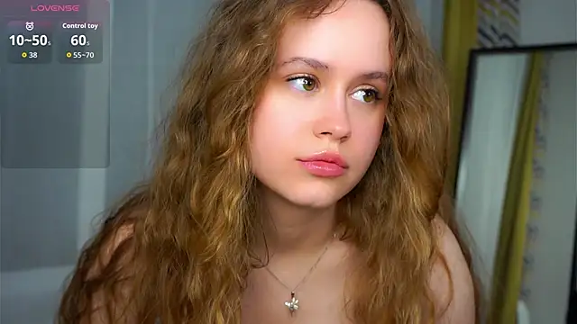 SusannaScholler online show from October 19, 6:43 pm