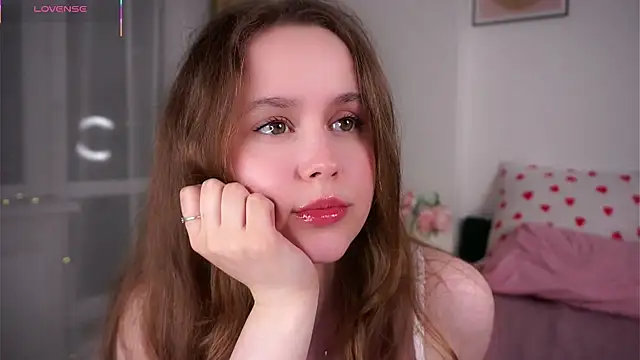 SusannaScholler online show from May 27, 10:39 pm