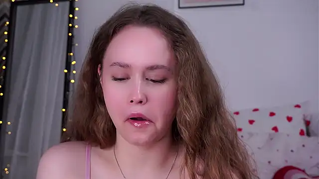 SusannaScholler online show from April 7, 10:33 pm