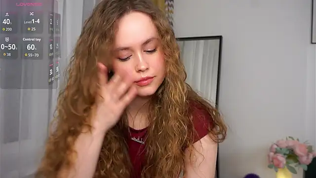 SusannaScholler online show from December 21, 9:48 pm