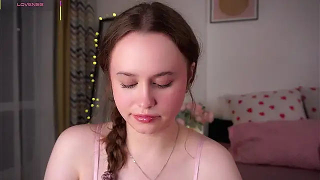 SusannaScholler online show from May 14, 10:40 pm