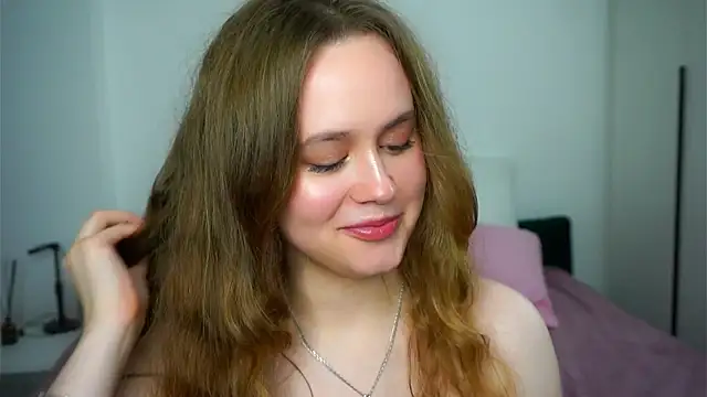 SusannaScholler online show from November 5, 7:28 pm