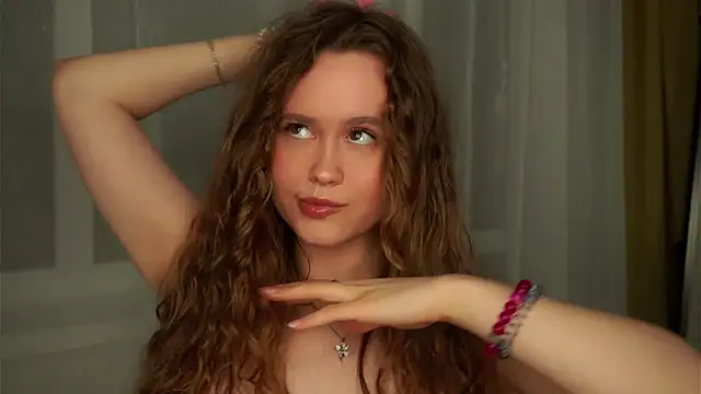 SusannaScholler online show from September 27, 6:14 pm