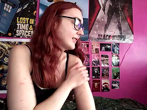 Snapshot of ivysplayhouse chatting on October 2, 11:13 am ivysplayhouse online show from October 2, 11:13 am