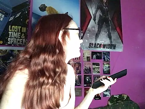 Snapshot of ivysplayhouse chatting on October 3, 11:12 am ivysplayhouse online show from October 3, 11:12 am