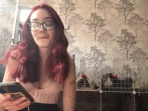 Snapshot of ivysplayhouse chatting on September 11, 10:59 am ivysplayhouse online show from September 11, 10:59 am