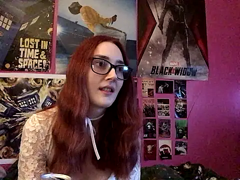 Snapshot of ivysplayhouse chatting on September 20, 6:02 pm ivysplayhouse online show from September 20, 6:02 pm