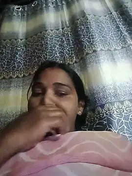 Snapshot of PUJA770 chatting on July 9, 4:28 pm PUJA770 online show from July 9, 4:28 pm