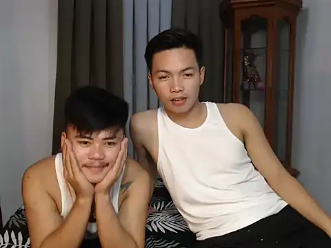 hot emman online show from September 28, 3:08 pm