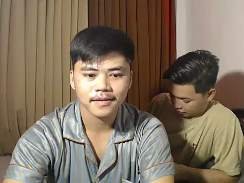 hot emman online show from March 27, 5:38 am