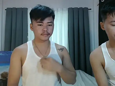 hot emman online show from October 4, 1:18 am