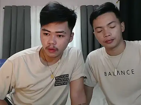 hot emman online show from October 5, 2:13 am