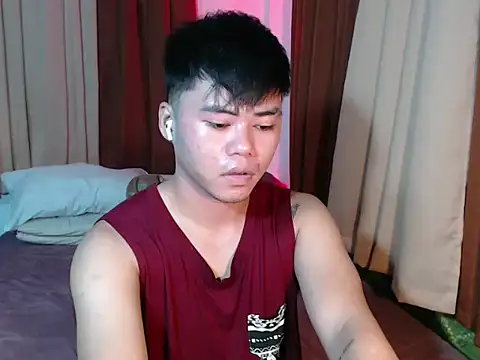 hot emman online show from February 18, 6:44 am