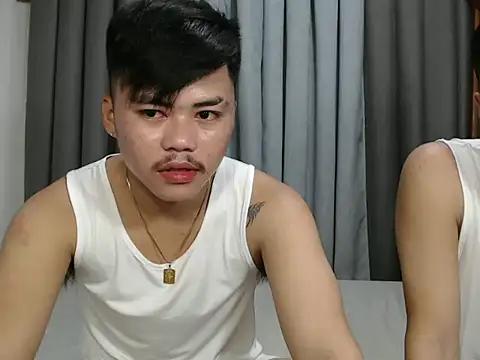 hot emman online show from October 25, 5:50 am