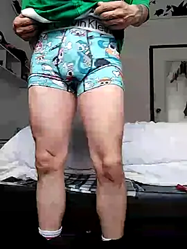 oxxy jean online show from June 3, 9:30 pm