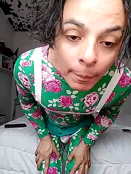 oxxy jean online show from January 12, 2:57 pm