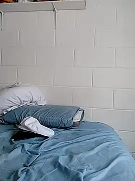 oxxy jean online show from March 7, 12:54 pm