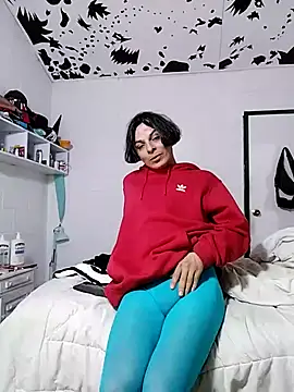 oxxy jean online show from January 7, 1:32 am