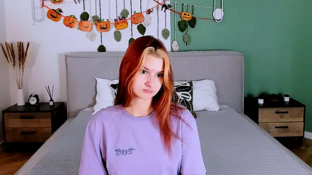 Snapshot of NightOpal chatting on November 1, 4:23 pm NightOpal online show from November 1, 4:23 pm