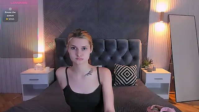 NightOpal online show from December 4, 2:49 pm