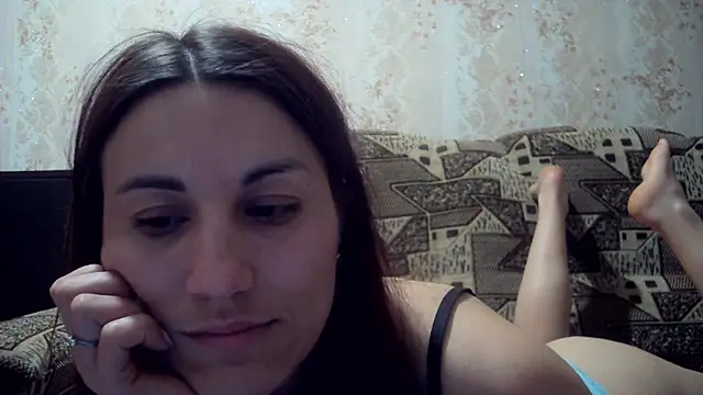 kiss lovely  online show from March 16, 6:32 pm