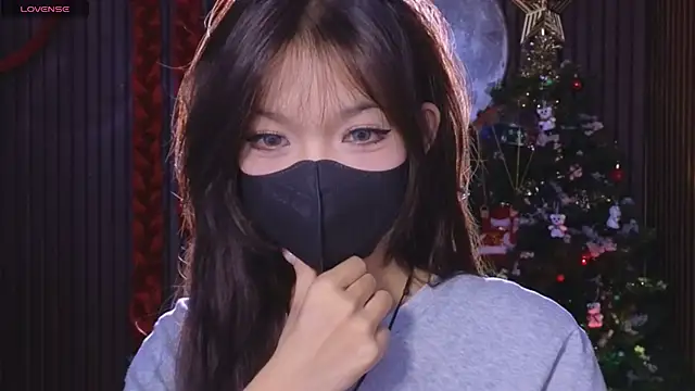      Panda      online show from December 20, 5:05 pm