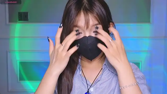      Panda      online show from March 22, 12:03 am