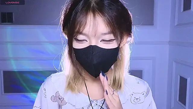      Panda      online show from June 3, 12:33 am