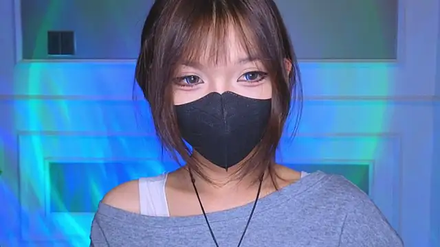      Panda      online show from March 23, 6:19 pm