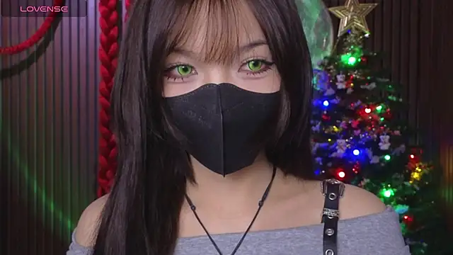      Panda      online show from November 24, 3:45 pm