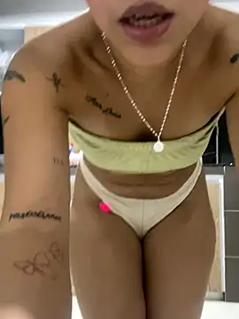 LuluMonroe Eup online show from November 19, 3:17 am