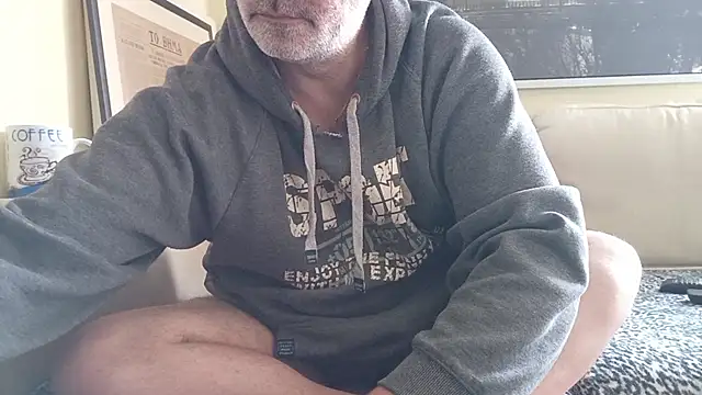 GeorgeGreece2025 online show from November 2, 9:58 am