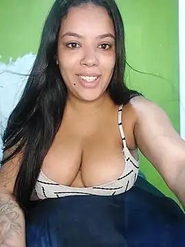 biancaalvess online show from April 27, 1:42 pm