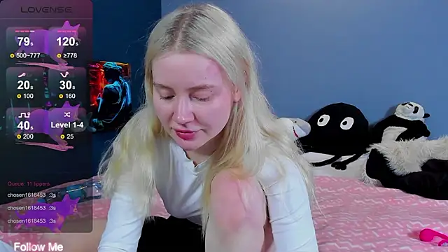 Lillie Berry online show from March 5, 4:53 am