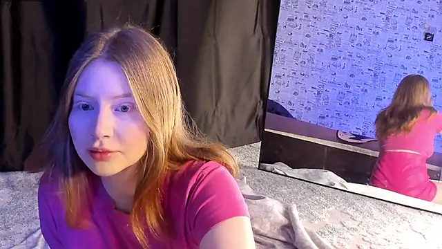 Lillie Berry online show from October 5, 4:36 am