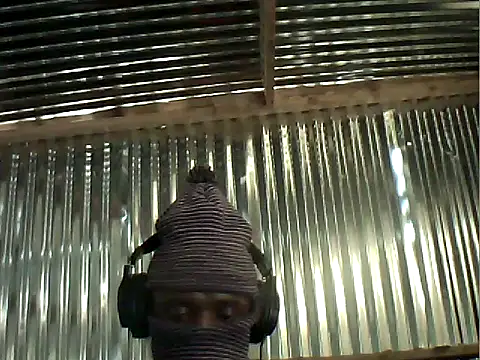 bobothehobo online show from September 15, 1:11 pm